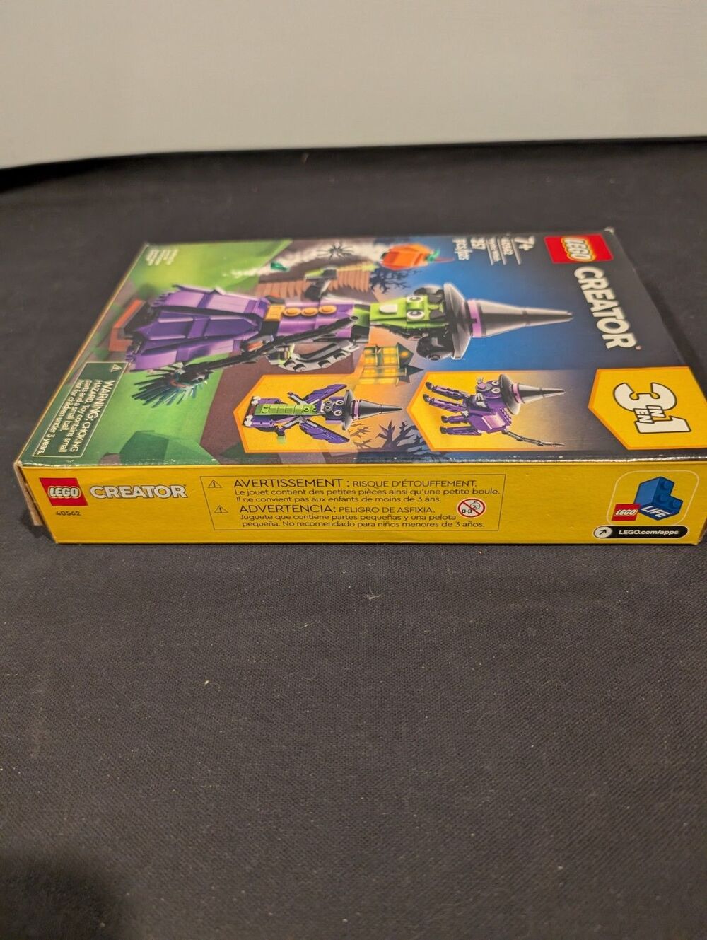 LEGO Creator 40562 Mystic Witch (257 pcs) – New/Sealed Box – Shelf Wear - Picture 3 of 5